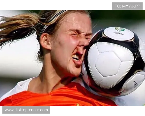 那些足球明星虽然没有腹肌却依然在球场上闪耀光芒的真实故事 那些足球明星虽然没有腹肌却依然在球场上闪耀光芒的真实故事