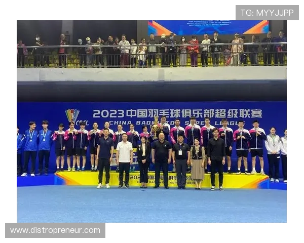 深圳羽毛球队在全国锦标赛积分榜中以90分稳居第一名展现强劲实力